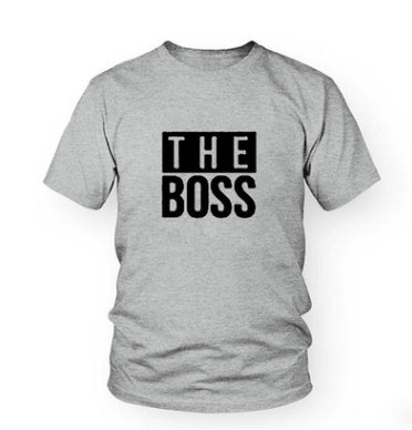 Unisex T-Shirt „THE BOSS“ – Statement-Print für Männer und Frauen