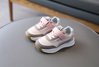 Kinder Sneaker mit atmungsaktivem Mesh