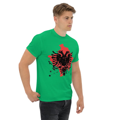 Freiheit in jedem Flügelschlag Klassisches Unisex T-Shirt