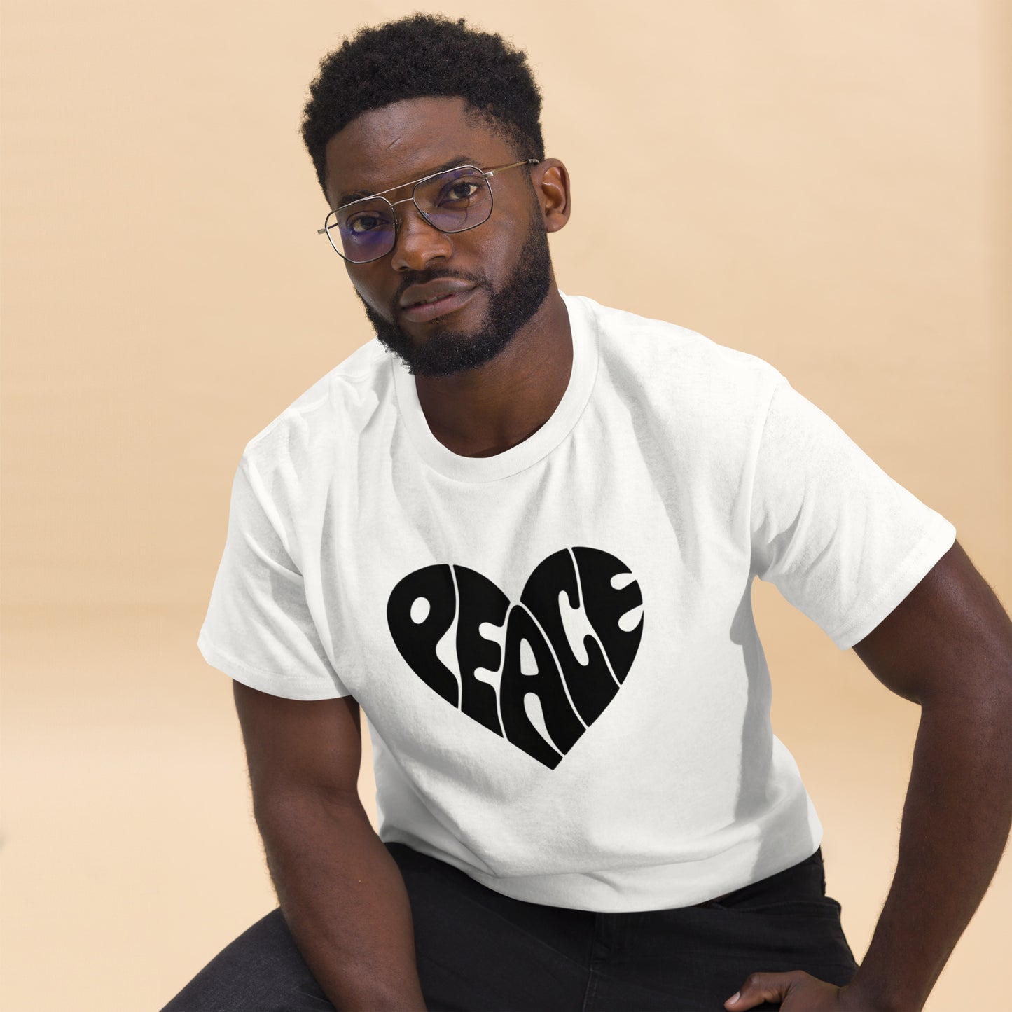 Peace Design Herz Unisex Klassisches T-Shirt – Trage den Frieden mit Stil